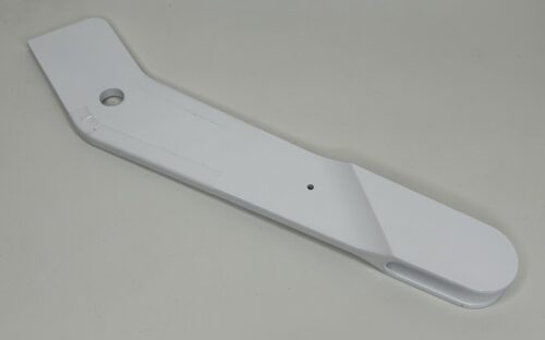 Outbound flap hinge for cirrus aircraft