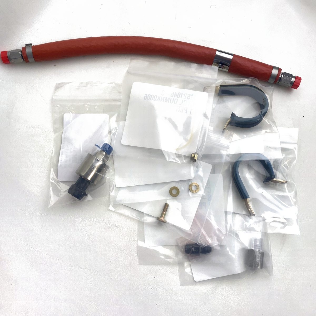 Cirrus 70605-001 remote-mount oil pressure sensor kit contents, SB2X-79-08